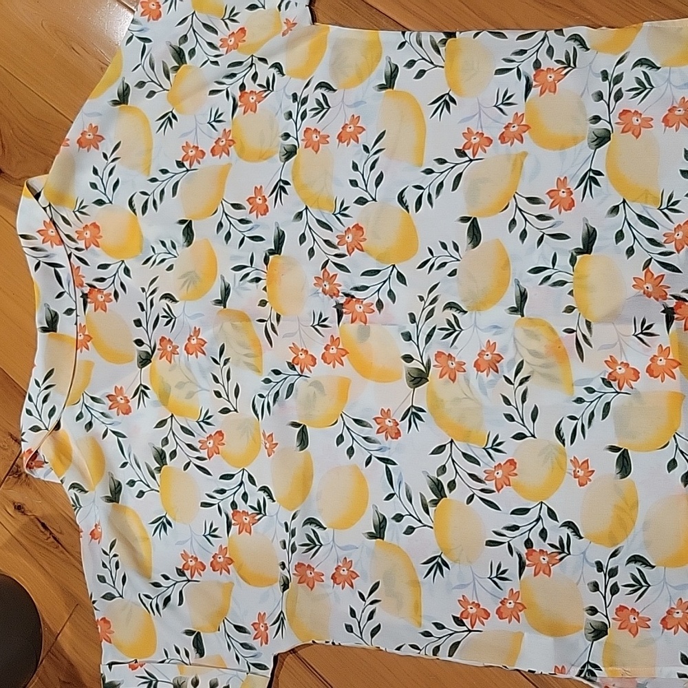 Button down blouse - Picture 3 of 3